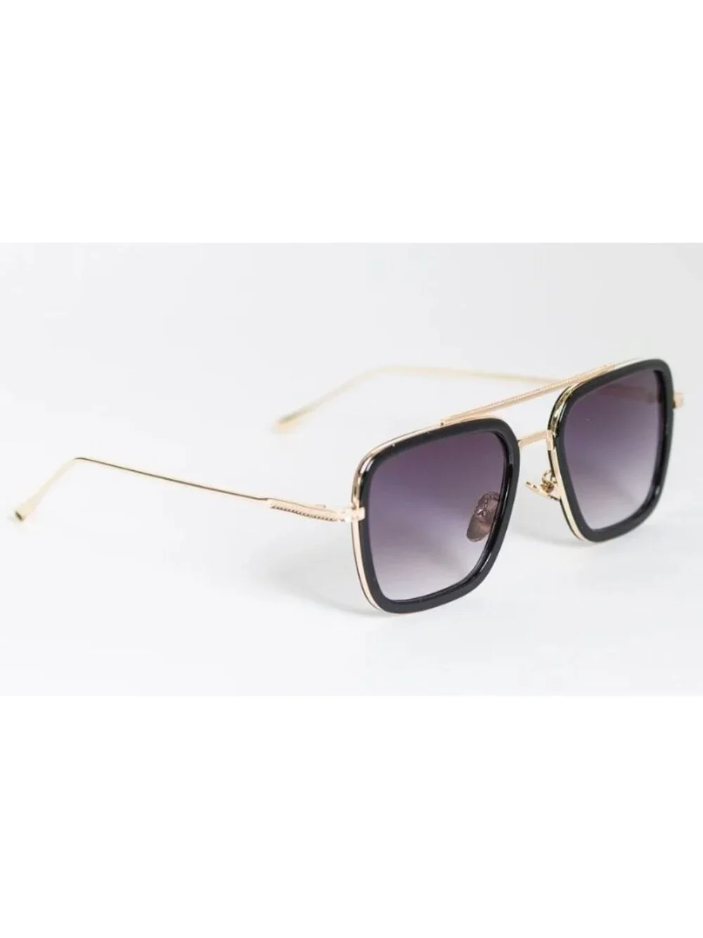 Square Aviator Unisex Sunglasses With Gold Frame And Gradient Black/Grey Lenses